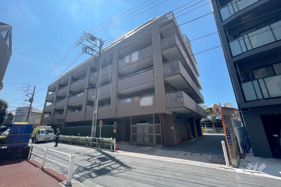コスモ板橋エクセラの外観（東側から）