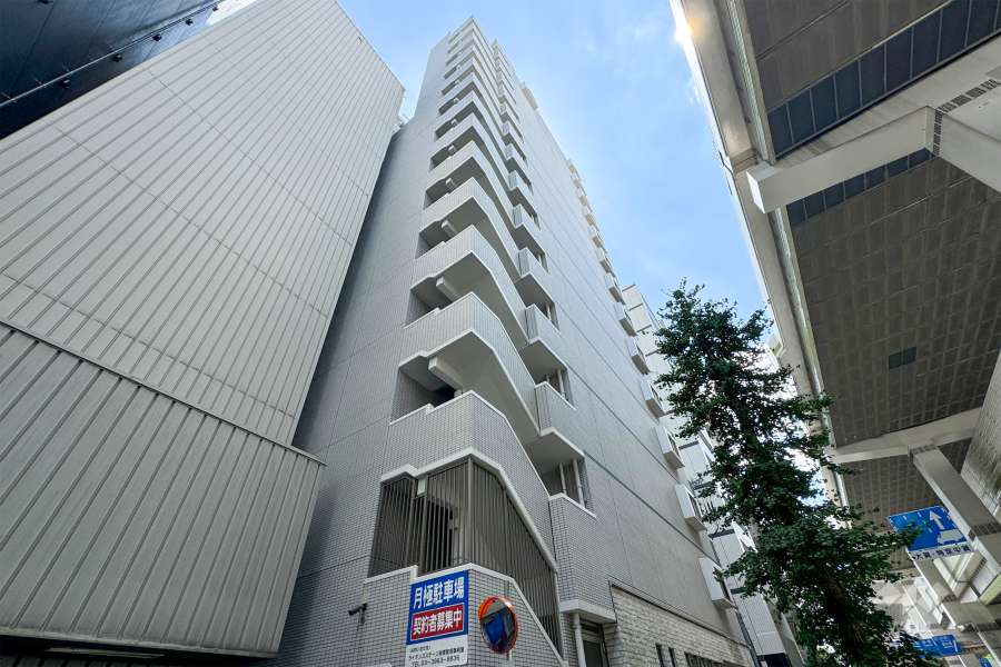 ライオンズステージ板橋の外観（北西側から）