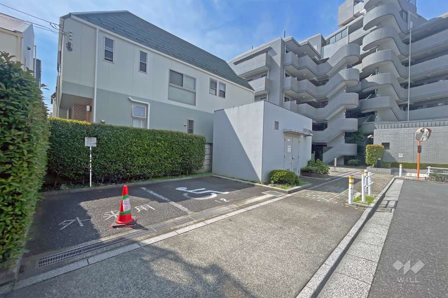 敷地内の来客者用駐車スペース