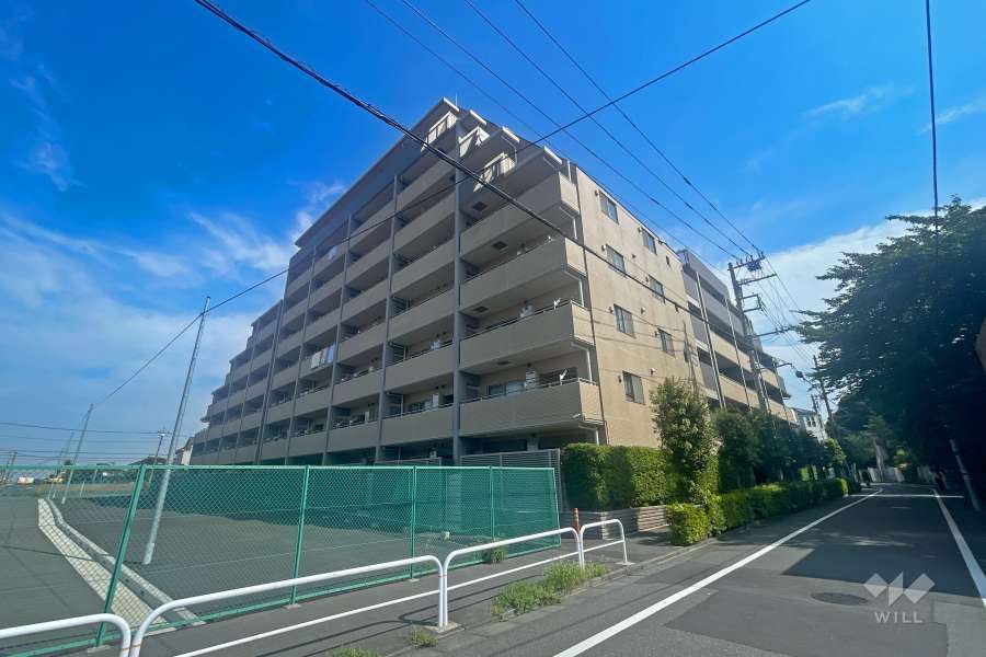 コスモ小竹向原メユールの外観（南東側から）