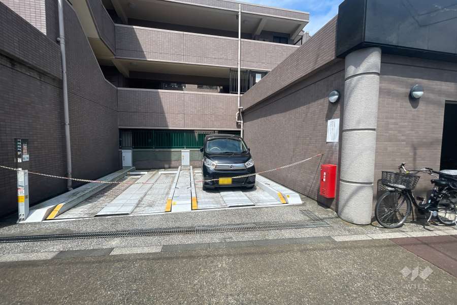 敷地内駐車場（屋外機械式）