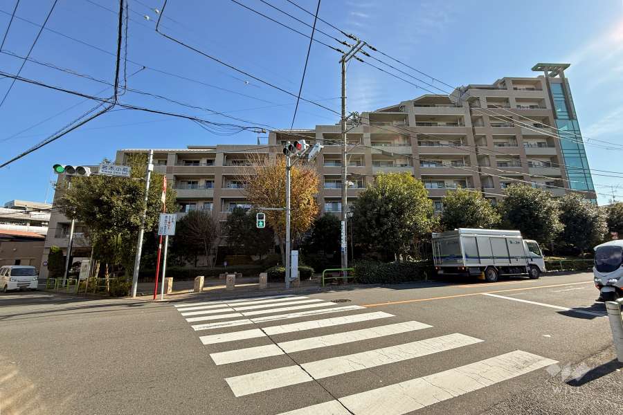 パークホームズ上板橋ヒルトップレジデンスの外観（北西側から）