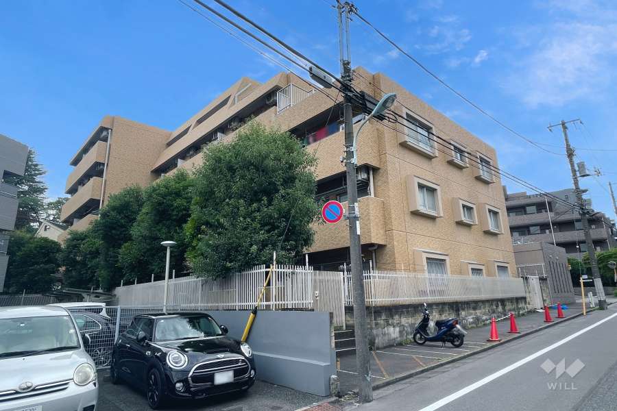 ライオンズマンション小竹向原の外観（北東側から）