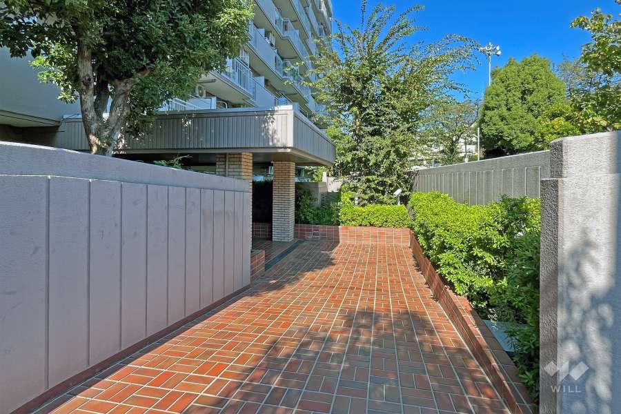 エントランスアプローチ