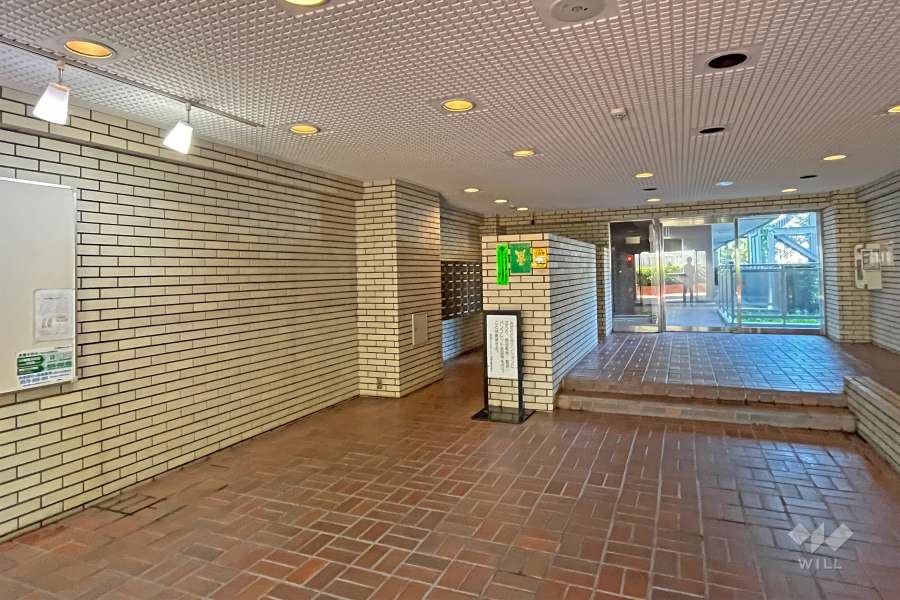 エントランスホール