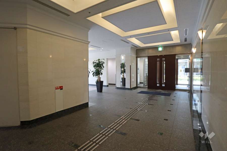 エントランスホール