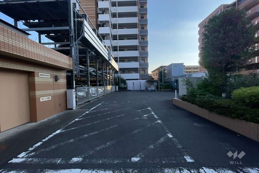 敷地内駐車場（屋外機械式）