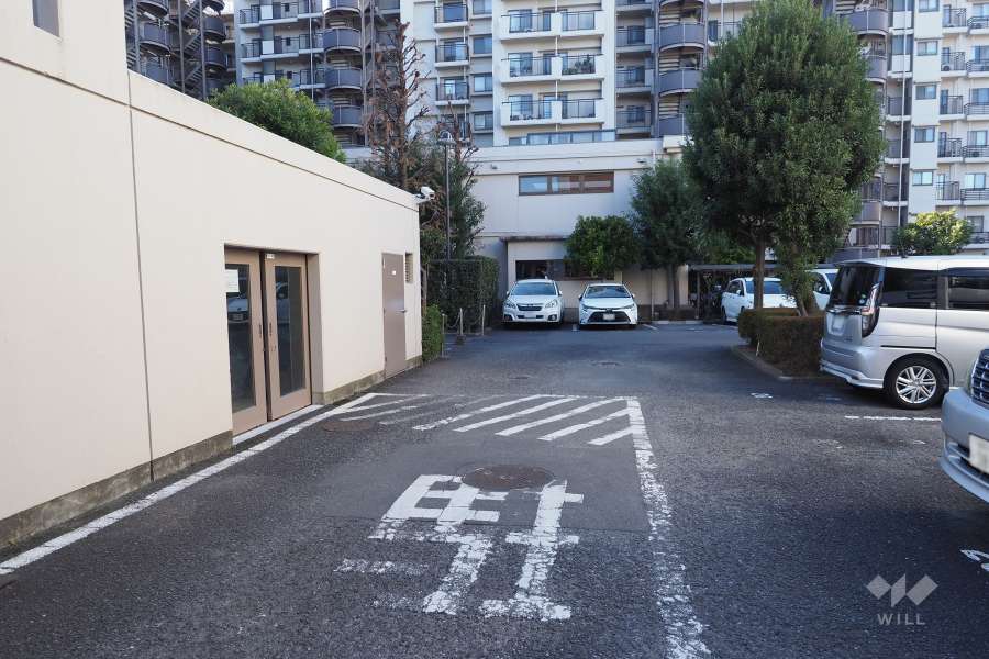 敷地内駐車場（屋外平面式）