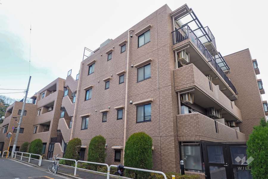 ライオンズマンション赤塚公園第２の外観（南西側から）