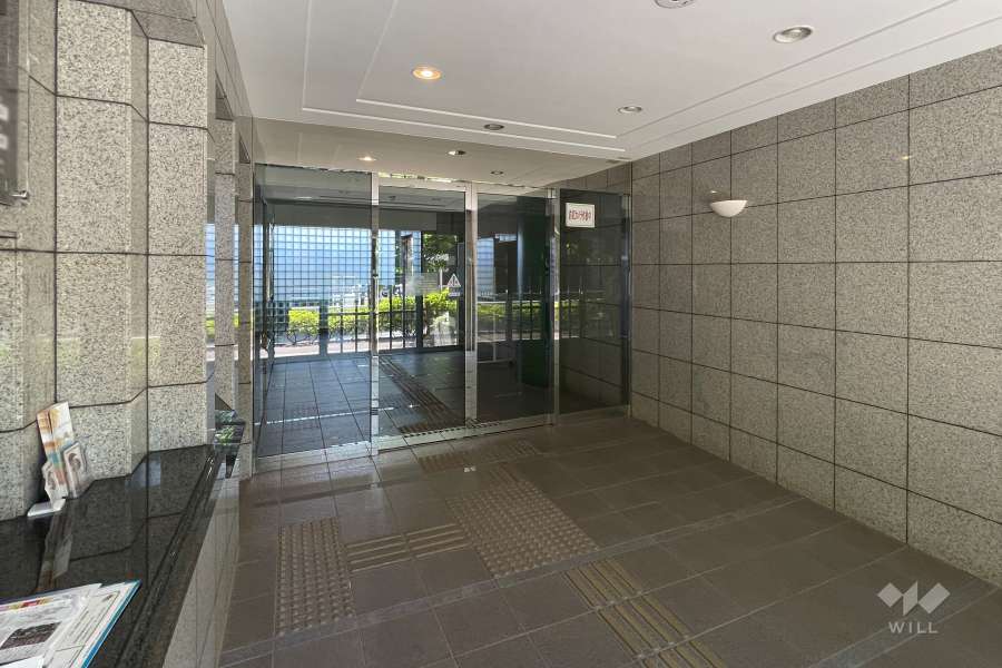 エントランスホール