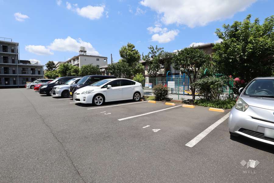 敷地内駐車場（屋外平面式）