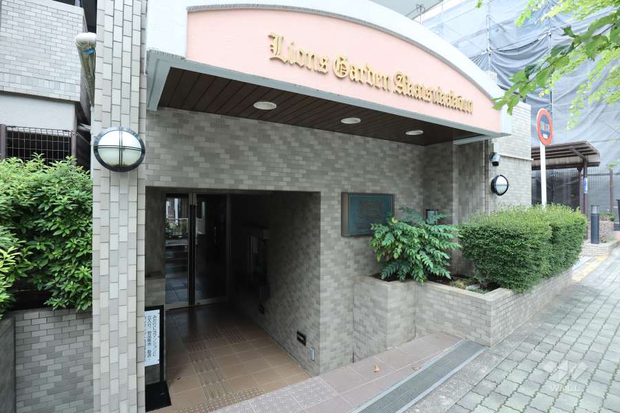 エントランスアプローチ