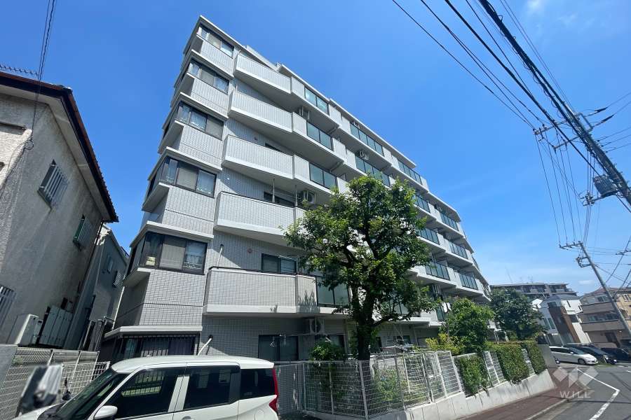 クリオ赤塚壱番館の外観（南側から）　