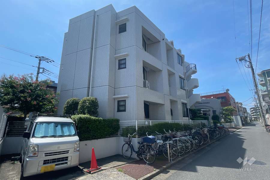 クリオ赤塚壱番館の外観（北側から）　