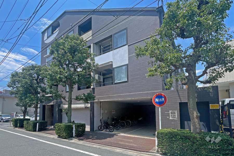 サラータ赤塚の外観（東側から）