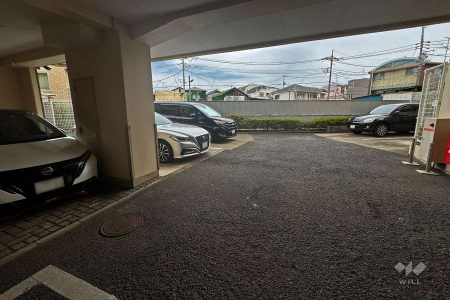 敷地内駐車場（屋内平面式・屋外平面式）