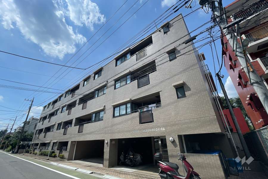 アルブル高島平の外観（南東側から）