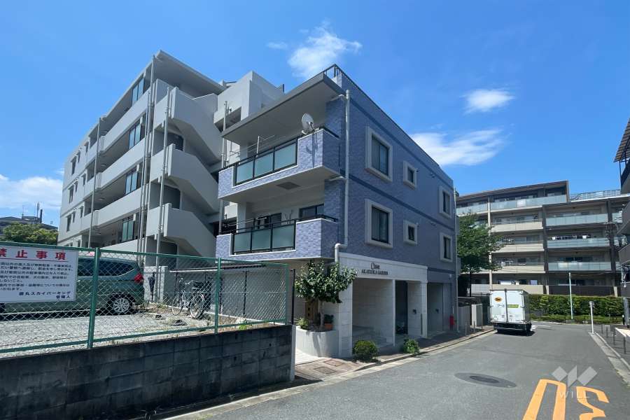 セザール赤塚ガーデンの外観（北東側から）