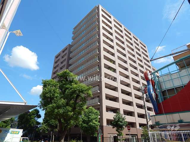 フェリシオ塚口の外観（南西側から）