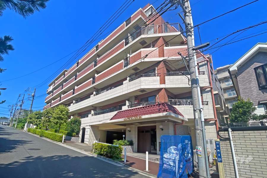 ダイアパレス赤塚公園の外観（南東側から）