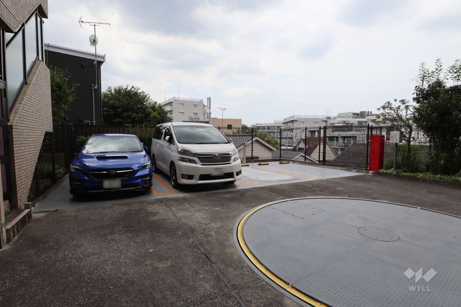 敷地内駐車場（屋外平面式）