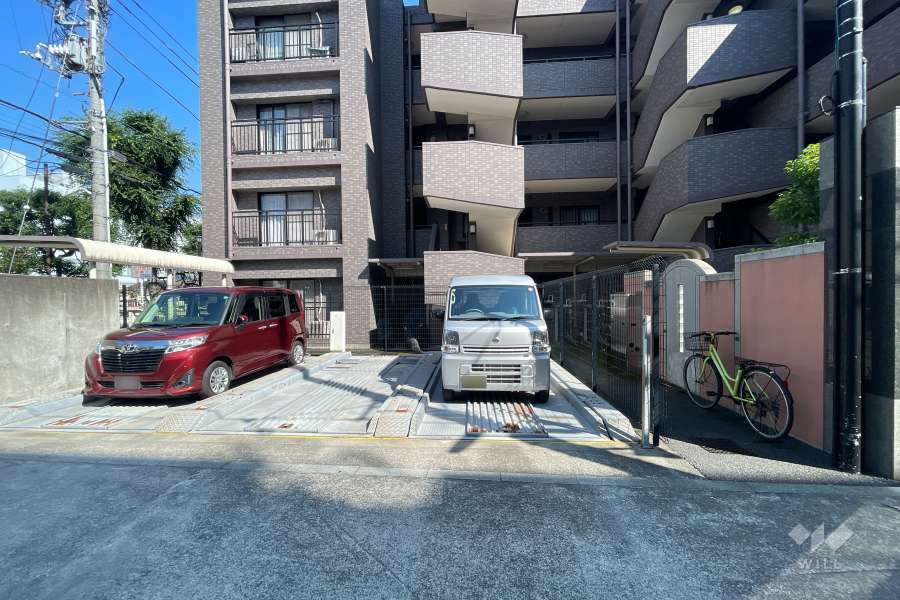 敷地内駐車場（屋外機械式）