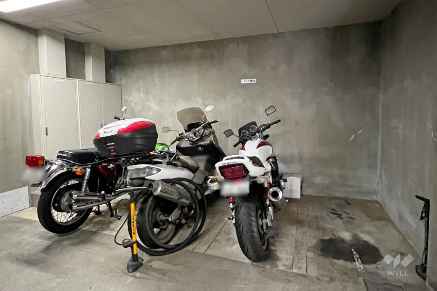 バイク置場