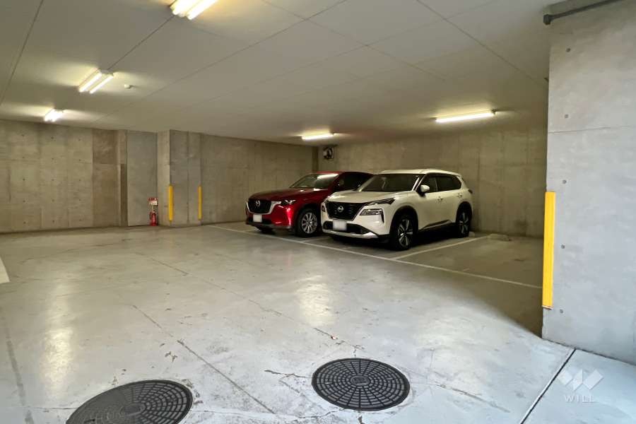 敷地内駐車場（屋内平面式）