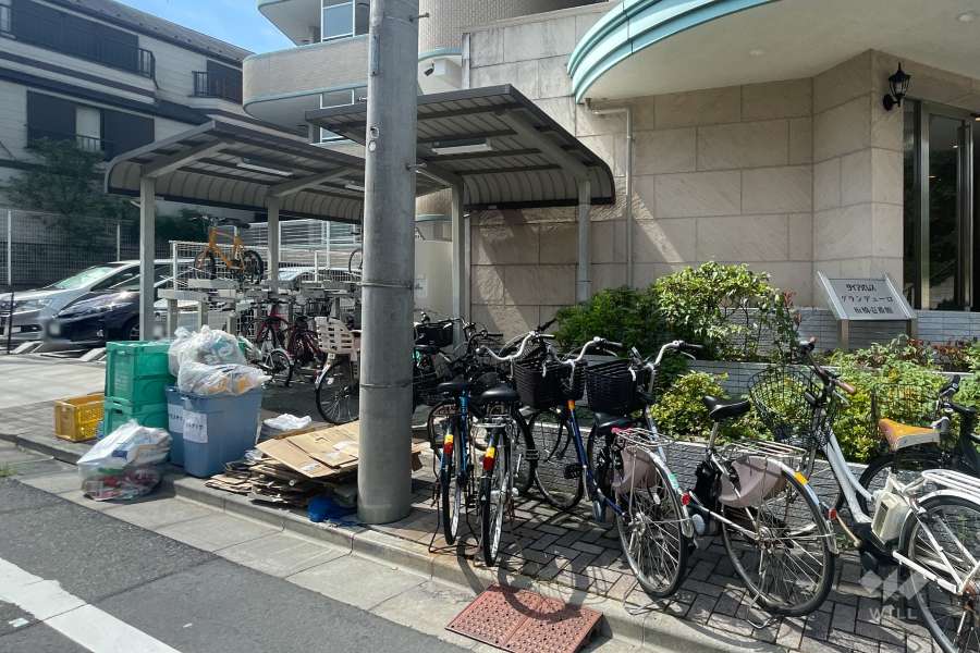 駐輪場