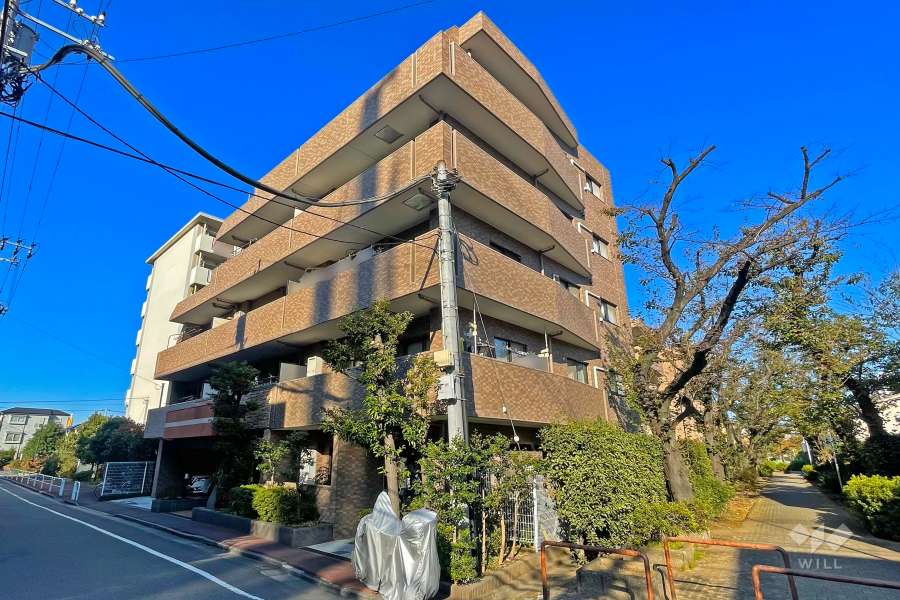 コニファーコート志村弐番館の外観（南西側から）