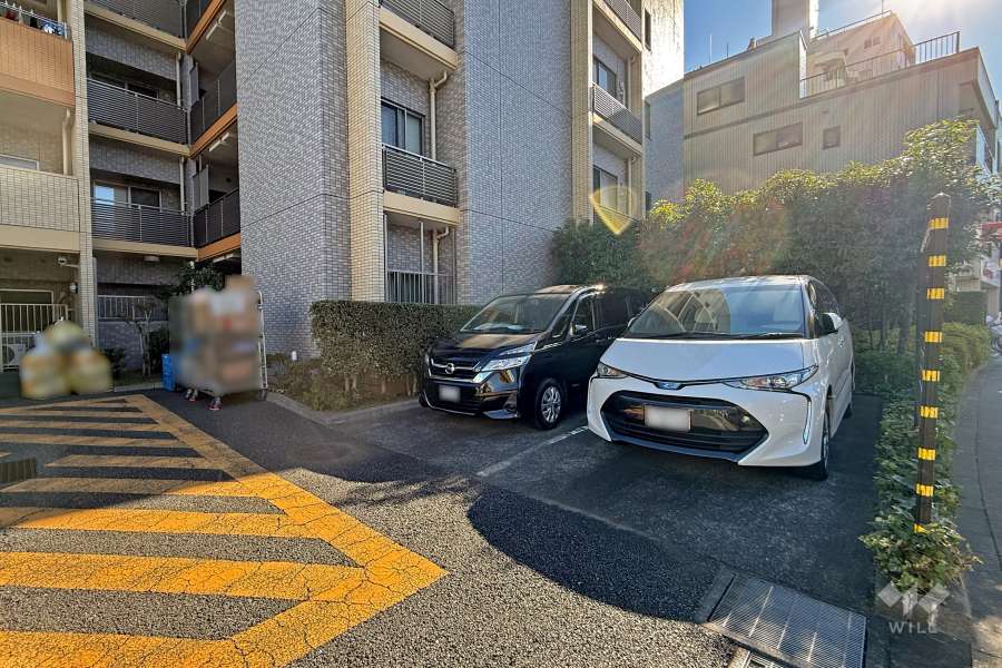 敷地内駐車場（屋外平面式）