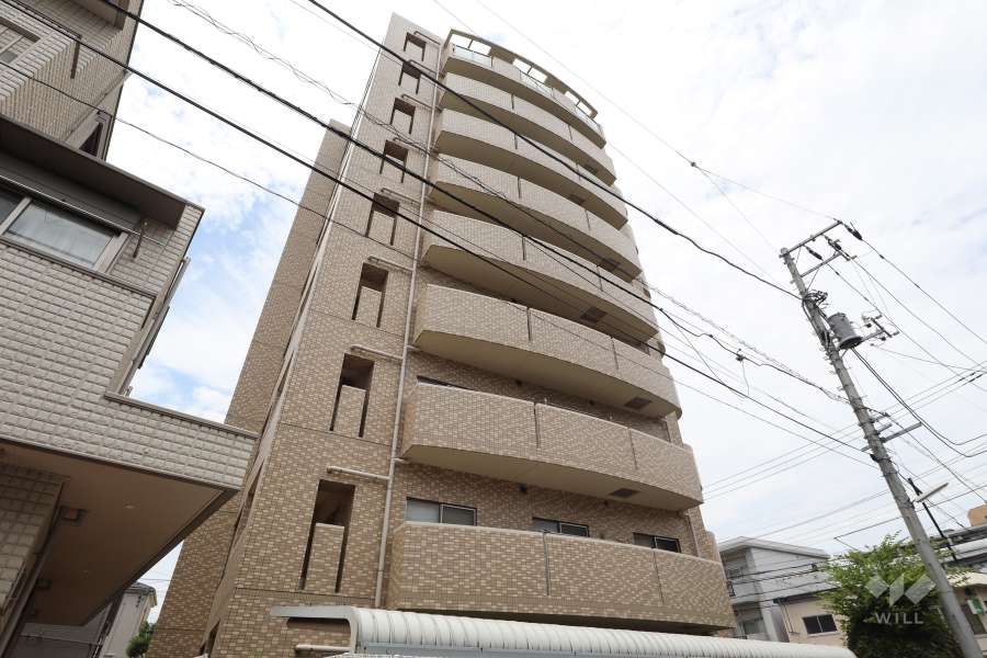 ローヤルシティ蓮根南の外観（南東側から）