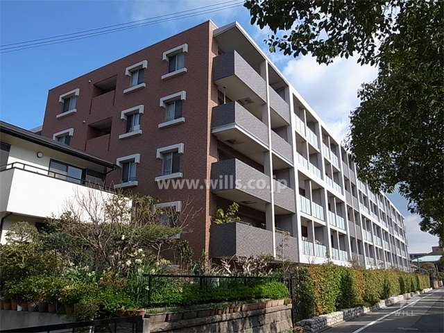 Brilliaプラネ芦屋伊勢町の外観（南西側から）