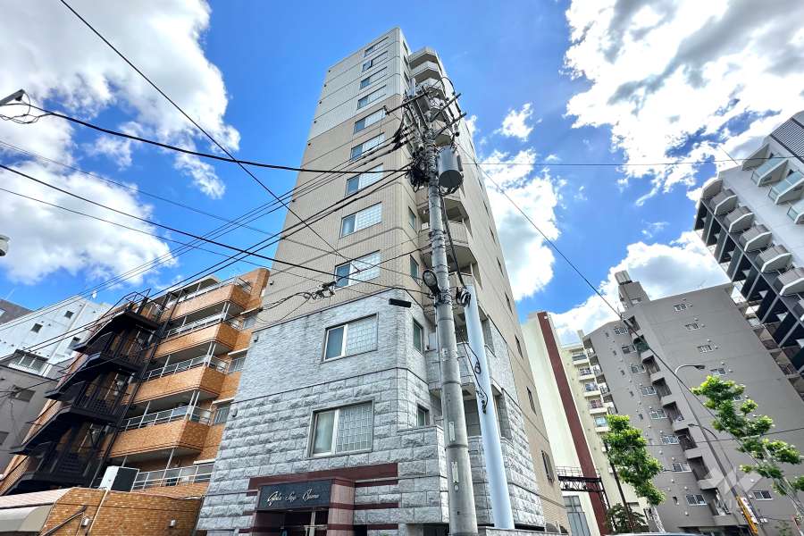 ガラステージ大山の外観（北西側から）