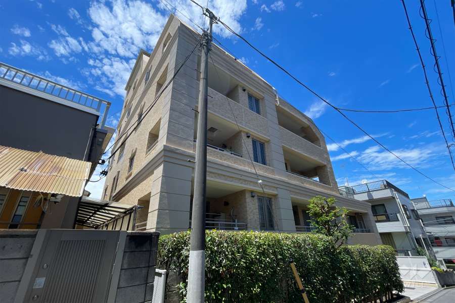 グランシティユーロパレス大山の外観（南東側から）