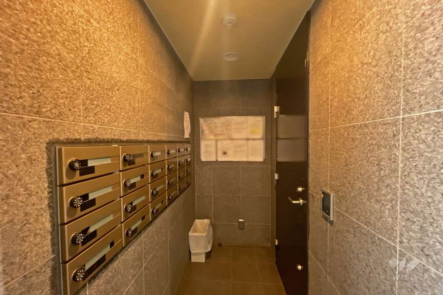 宅配ボックスと共用ポスト