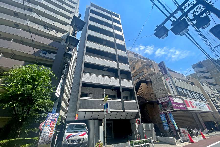 ステージファースト板橋区役所前アジールコートの外観（南西側から）