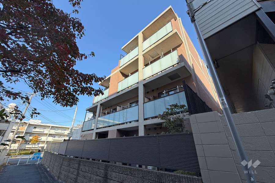 アクサス小竹向原の外観（南西側から）