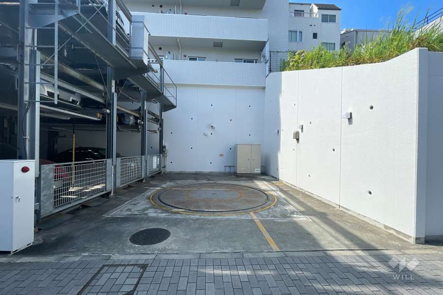 敷地内駐車場（屋外機械式）