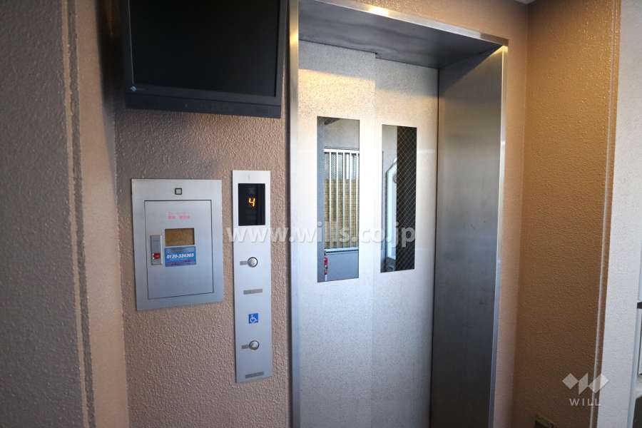 エレベーター