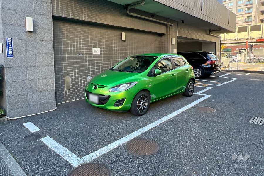 敷地内駐車場（屋外平面式）