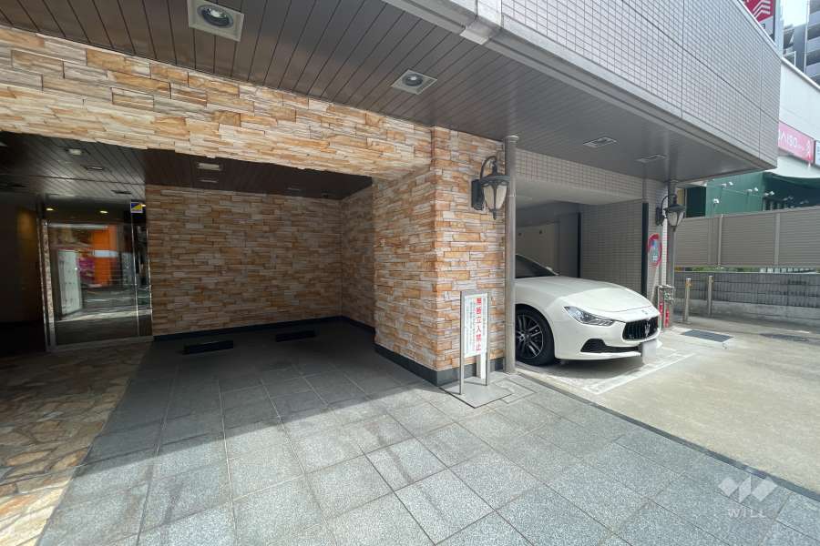 敷地内駐車場（屋内平面式）