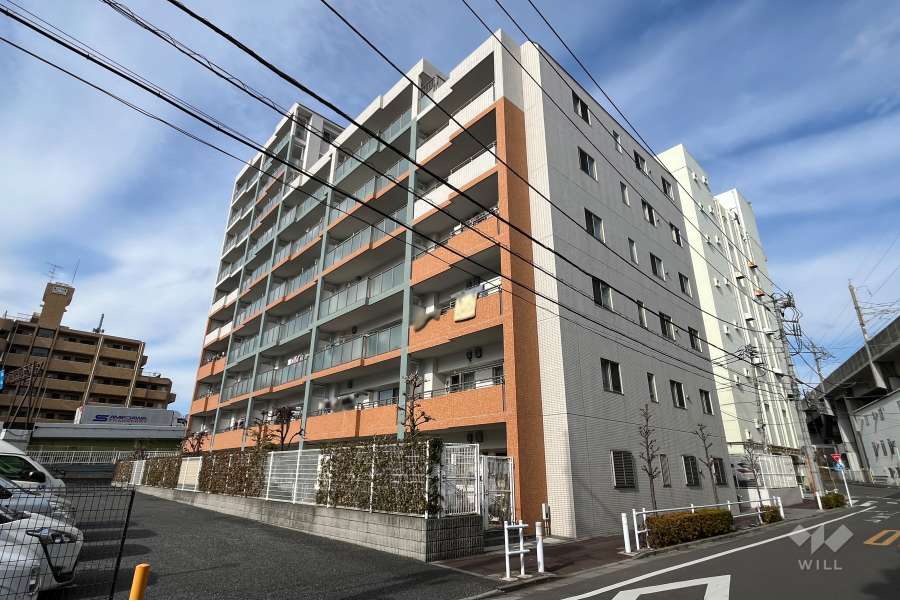 ベリスタ浮間舟渡の外観（南東側から）