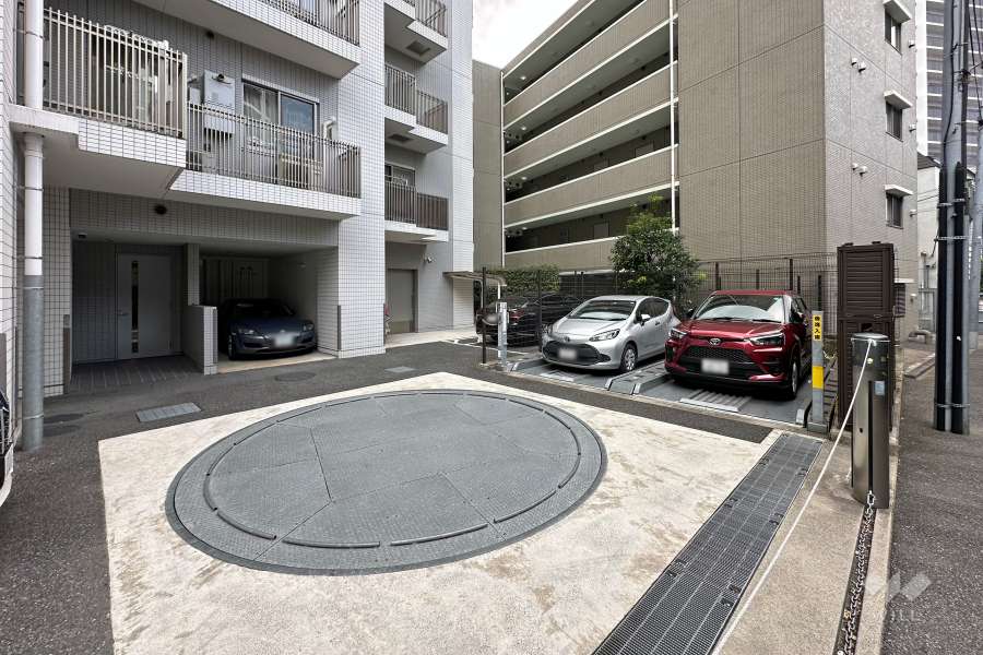 敷地内駐車場（屋外機械式）