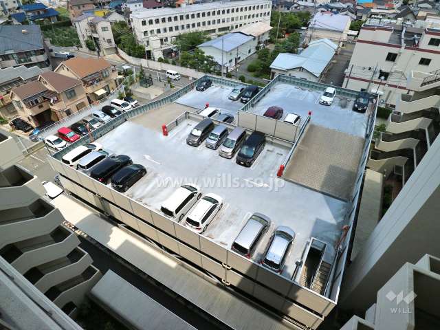 自走式駐車場（上階より）