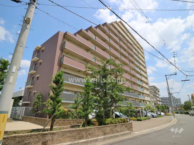 エステムコート伊丹千僧アビエルトの外観（北西側から）