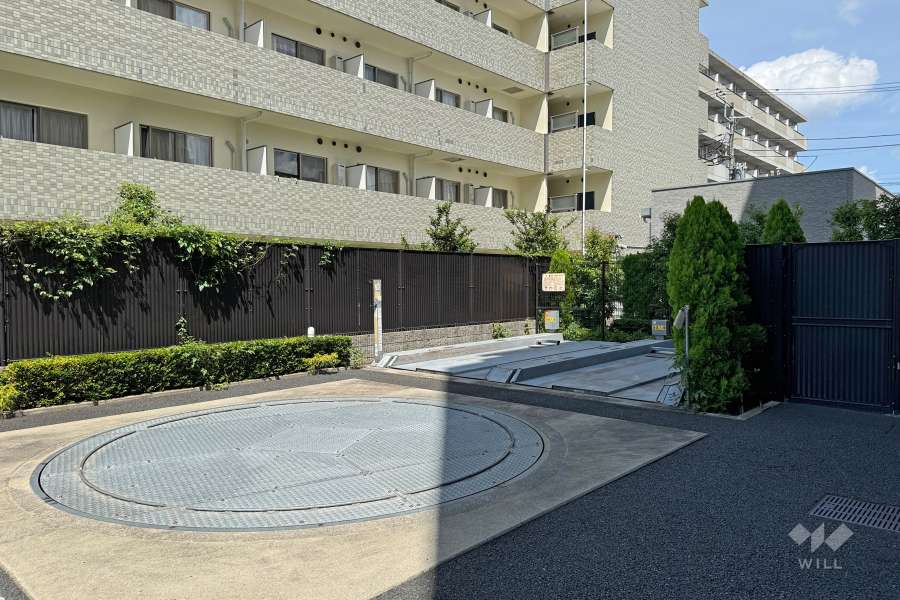 敷地内駐車場（屋外機械式）