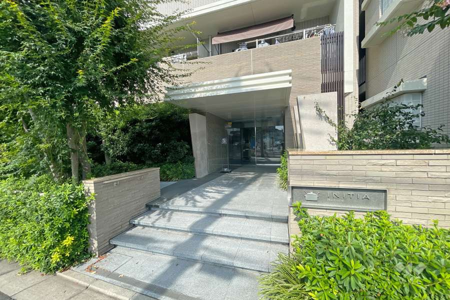 エントランスアプローチ