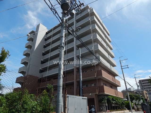 セントラルステージ伊丹駅前の外観（北西側から）