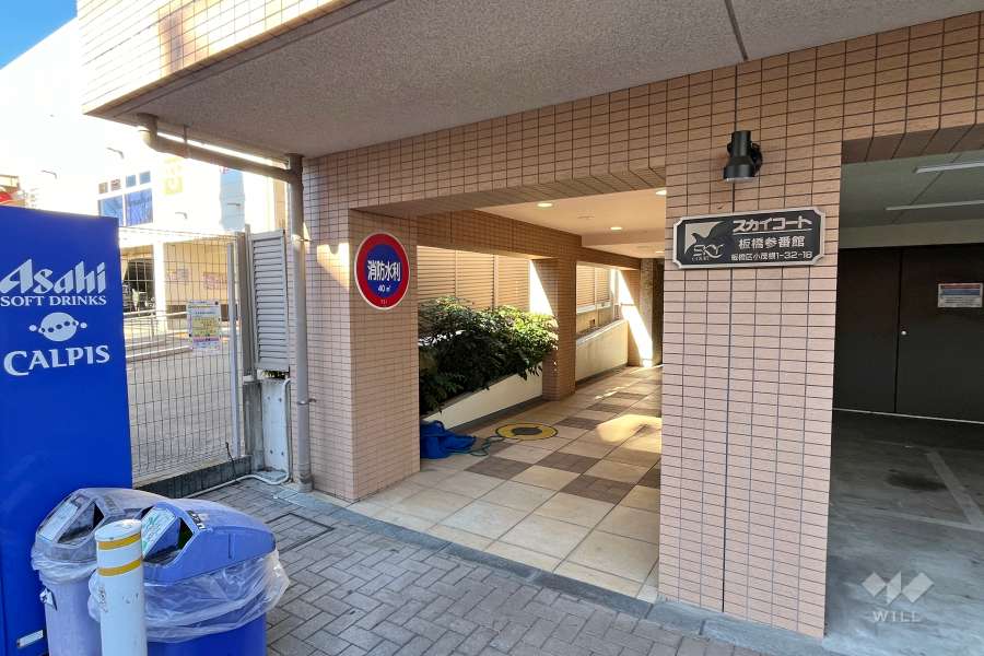 サブエントランス